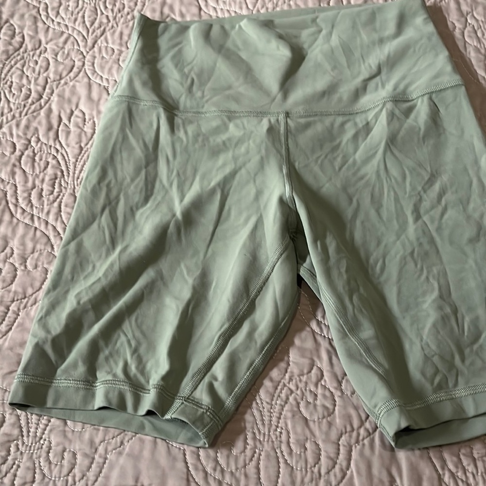 Green Lulu biker shorts